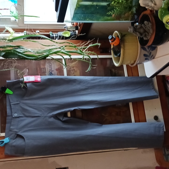 PGA Tour Pants Mens Golfers Pants Slacks 38x3 Pgatour New With All